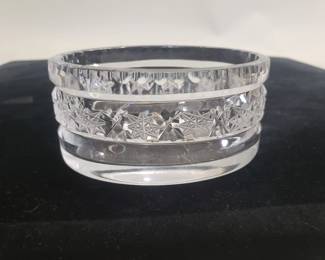 190 Lot 203 Cut crystal trinket dish