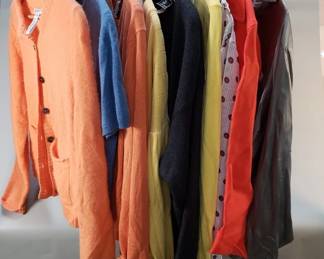 220 Lot 233 Group of women s vintage cashmere linen cotton