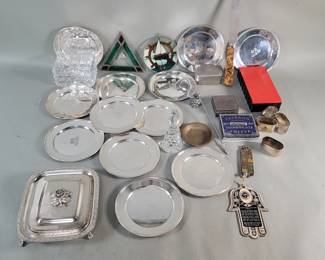 254 Lot 304 Twelve silver plate saucers tin and plastic