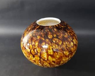 158 Lot 562 Hand blown art glass vase