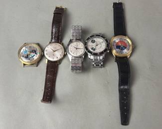 029 Lot 42 5 vintage watches