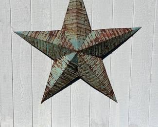 Large Farmhouse star