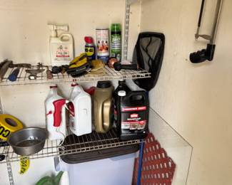 Various garage items