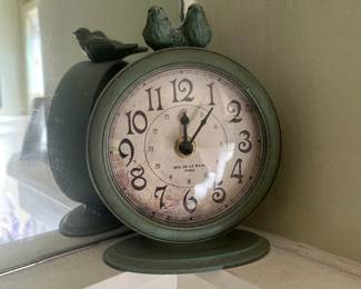 Bird Rue De La Paix mantel clock