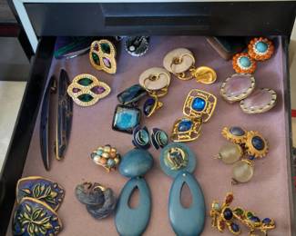 Clip On earrings