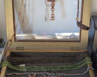 Necklaces in variety of styles and length