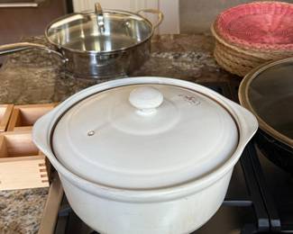 Japanese Donabe Earthenware Pot