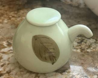 Ceramic Soy Sauce Dispenser