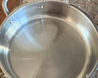 Cuisinart 733-24PP Chef's Classic Stainless Saute Pan