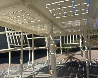 White Painted Metal Outdoor Dining Set