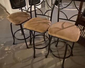 Cheyenne Industries Metal Swivel Bar Stools