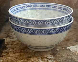 Rice Grain Pattern Dragon Bowls