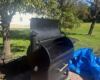 Traeger Century 885 Pellet Grill