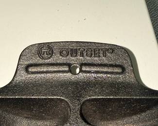Outset Cast Iron Cornbread Pan
