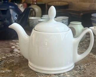 Guy Degrenne Salam Porcelain Teapot
