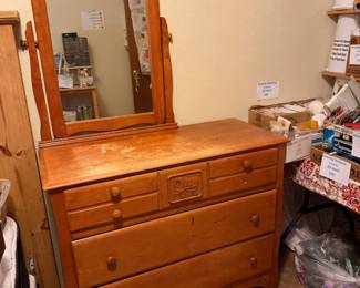 dresser with mirror