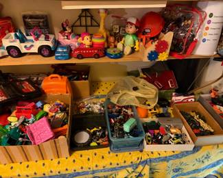 toys