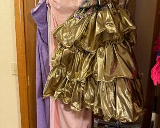 costumes
