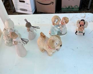 Willow tree figurines