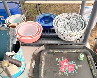 Mixing bowls
