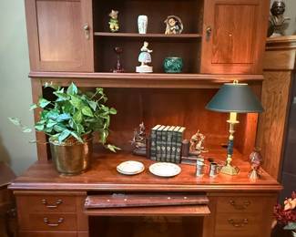 Desk  Credenza  