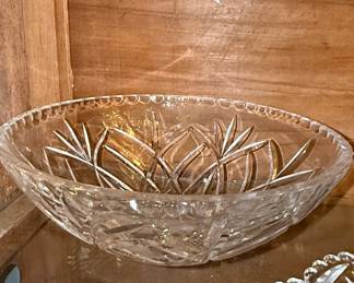 American Brilliant Period Cut Glass Bowl with Spinning Pinwheels Pattern