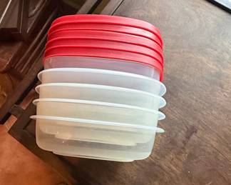 Rubbermaid TakeAlongs Square Food Storage Containers