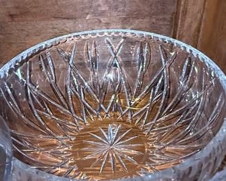 American Brilliant Period Cut Glass Bowl with Pinwheel and Fan Motifs