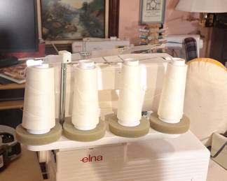 Elna 945 Pro DC Serger