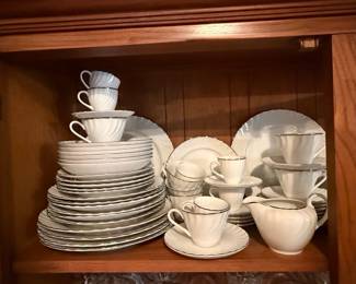 Norleans China 'Estate' Swirl Dinnerware with Platinum Trim