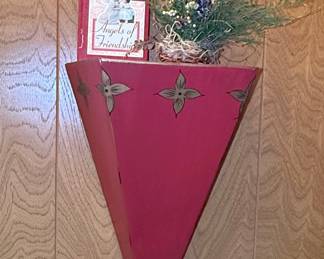Southern Living at Home Red Sassy Wall Sconce Shelf