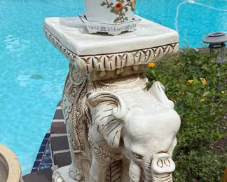 Vintage Mexican Ceramic Elephant Garden Stool/Plant Stand