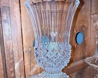 Cristal D'Arques Longchamp Footed Vase