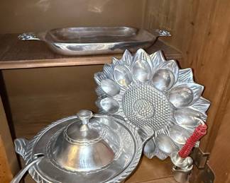 Arthur Court Sunflower Collection with Serving Tray and Casserole Dish