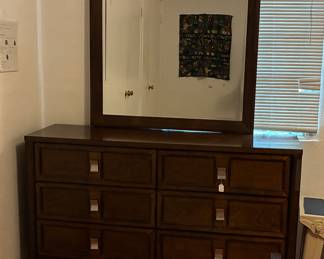 Samuel Lawrence bedroom set - king bed, dresser, 2 nightstands