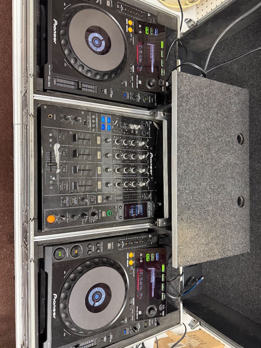 Professional DJ equipment