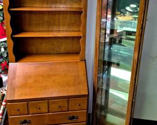 Early American furniture. 1970's 2 pcs. secretary and lighted curio cabinet