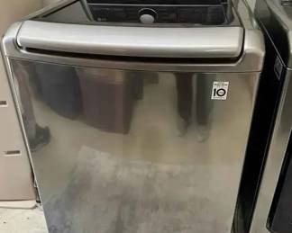 BK155VLG 4.8cuft Smart TopLoad Washer W Agitator WT7305CV