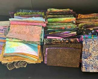 BK109Quilting Fabric Assorted Patterns And Books