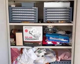 BK116Metal Storage Cabinet Mystery Lot
