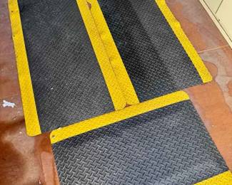 BK112Heavy Duty Antifatigue Rubber Floor Mats