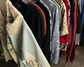 BK182Womens Assorted Tops And Sweaters