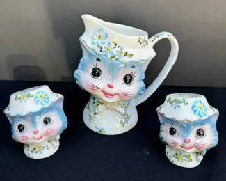BK231VVintage Left on Miss Priss Kitty Cat Creamer Salt And Pepper Shakers