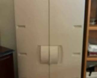 BK283Rubbermaid Organizer Cabinet With Adjustable Shelves