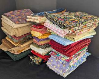 BK104Assortment Of Quilting Fabric Including Flannel