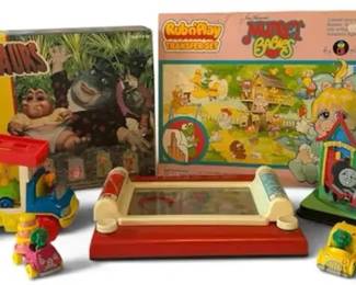 Vintage Toy Lot – Thomas & Friends Sodor Station Clock, Etch A Sketch, Play-Doh & More