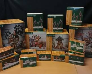 Department 56 Snow Village Holiday Christmas North Pole Woods Accessories
