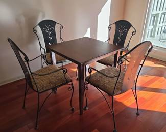 Dining Table With 4 Chairs