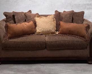 Bernhardt Designer ChaiseSofa  Pillows