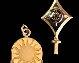 Vintage 14K Gold Smithsonian Sun Charm  1947 Jobs Daughters IJD Honor Key Charm